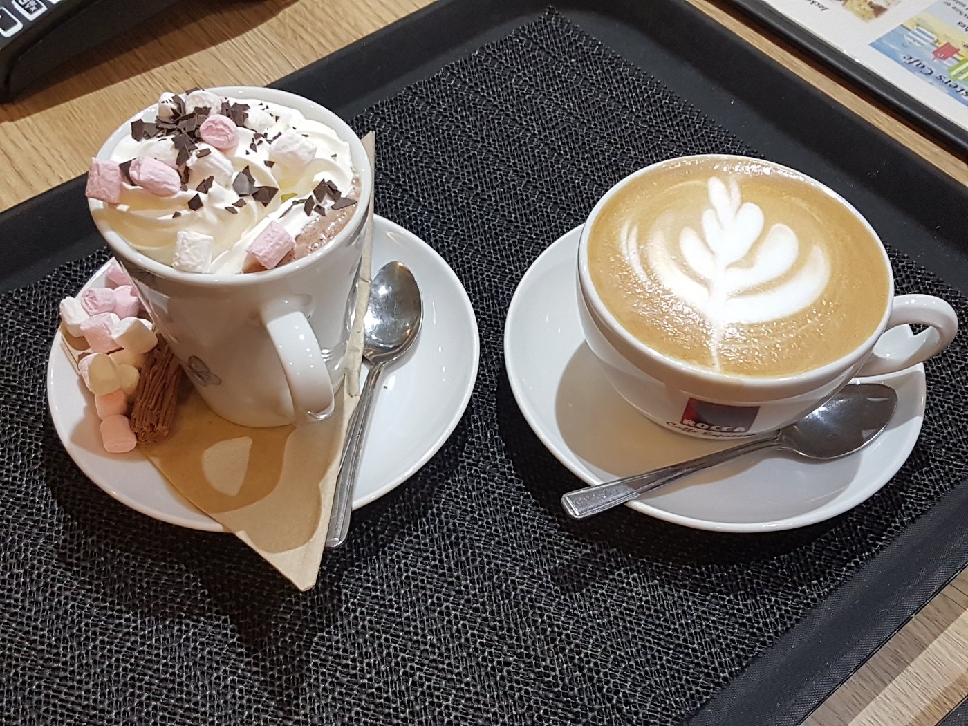Hot chocolate deluxe